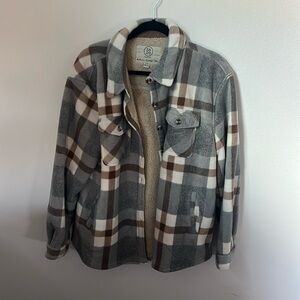 Shacket with warm color plaid - gray, camel and creme